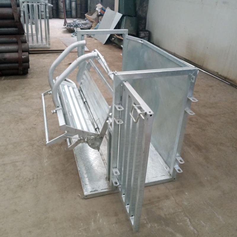 Top Hill Sheep Turnover Crate Catcher Sheep & Goat Handler