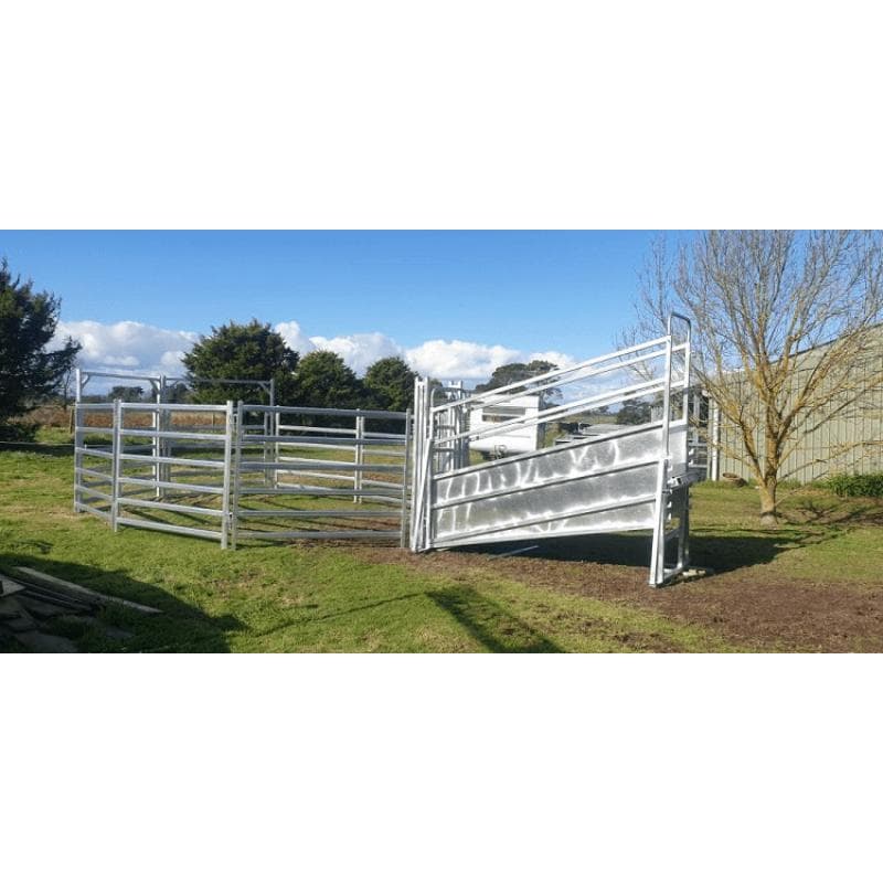 Adjustable Cattle Loading Ramp Complete Setup
