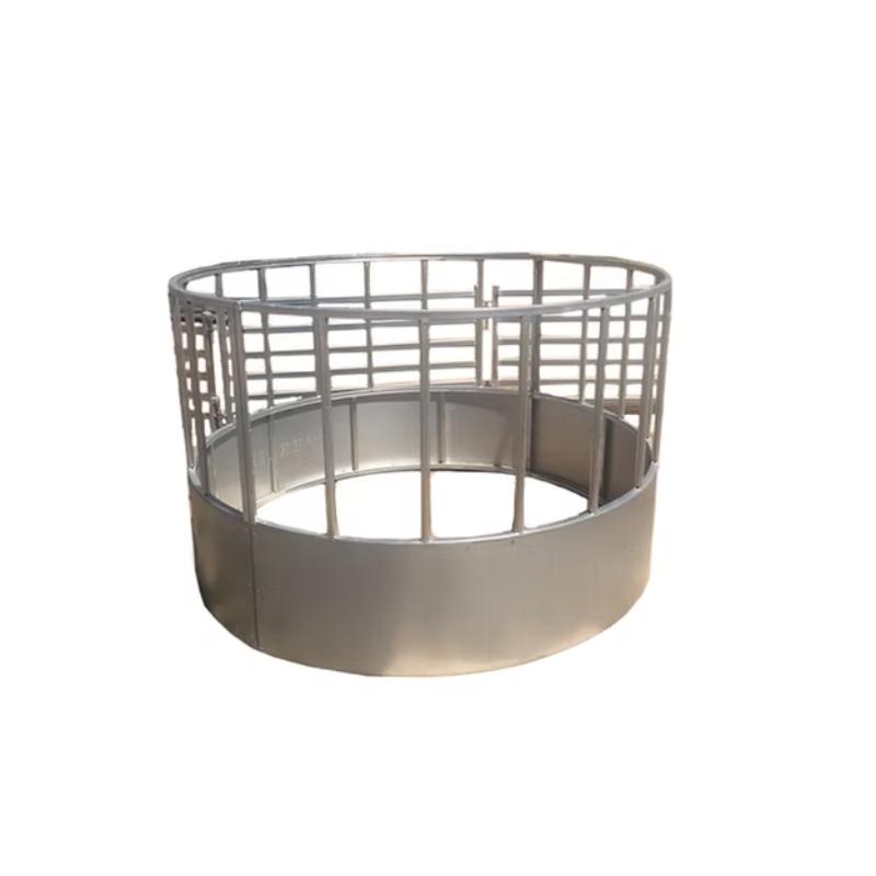 Brazzen Round Bale Feeder - straight bar full view