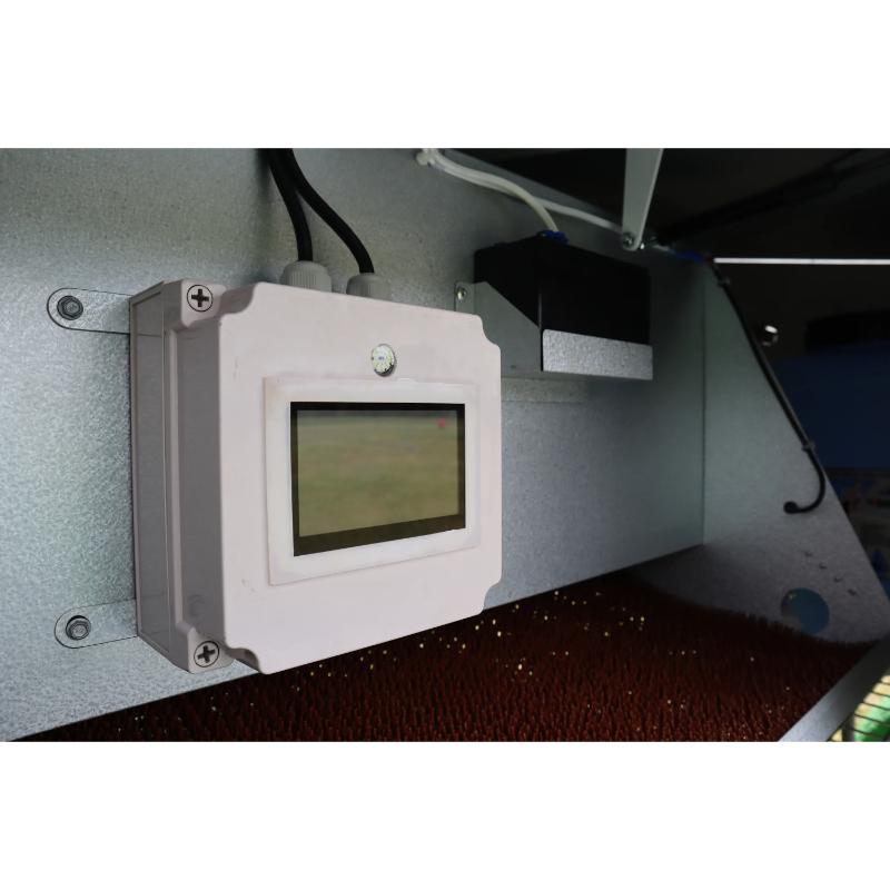 Chicken Caravan 30 having its control box being shown