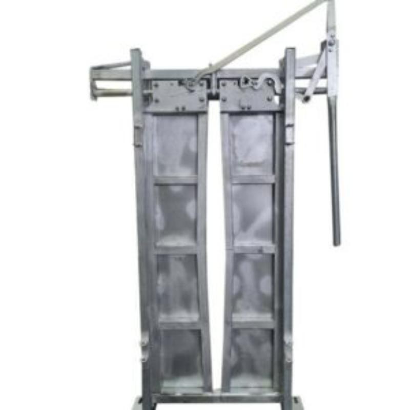 Heavy Duty Headbail Structure for 10 Head Cattle Yard