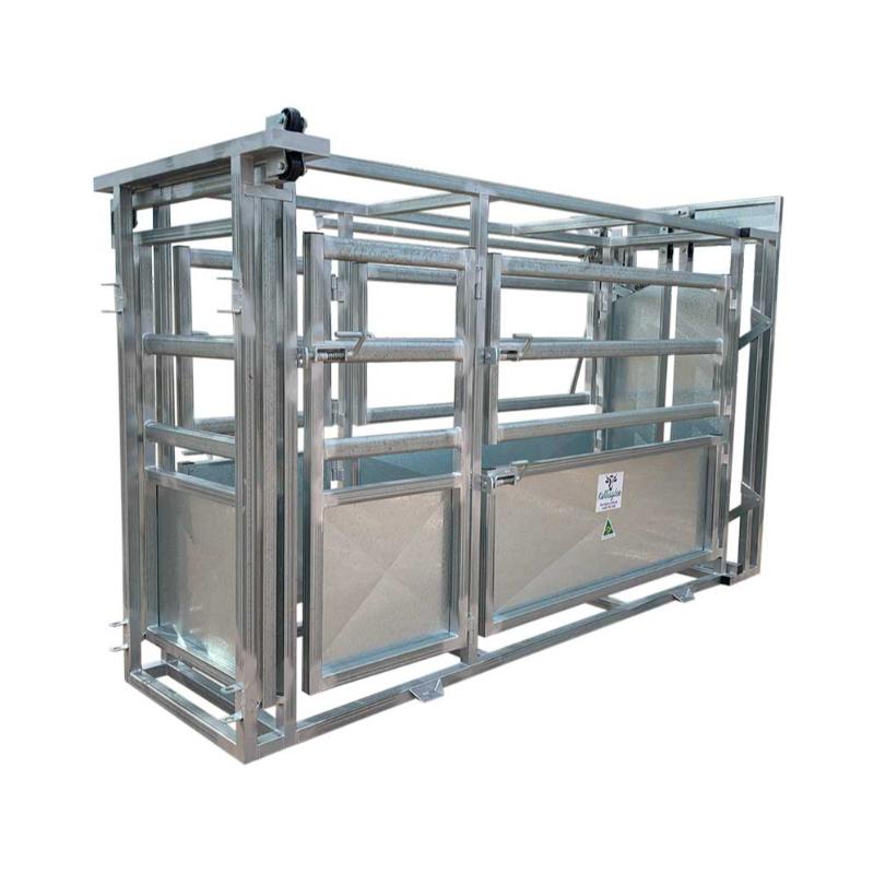 Kurraglen Farmhand Cattle Vet Crush back side view