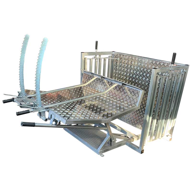 Kurraglen Farmhand Sheep & Goat Handler opened up